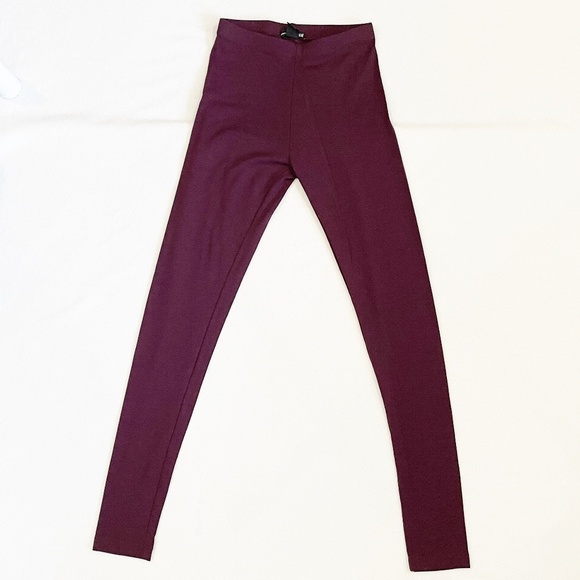 BNWOT H&M Basic Legging in Maroon Size XS - Picture 2 of 7
